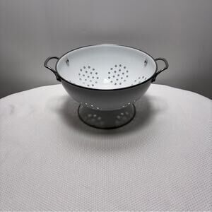 Classic White Colander with Silver Trim